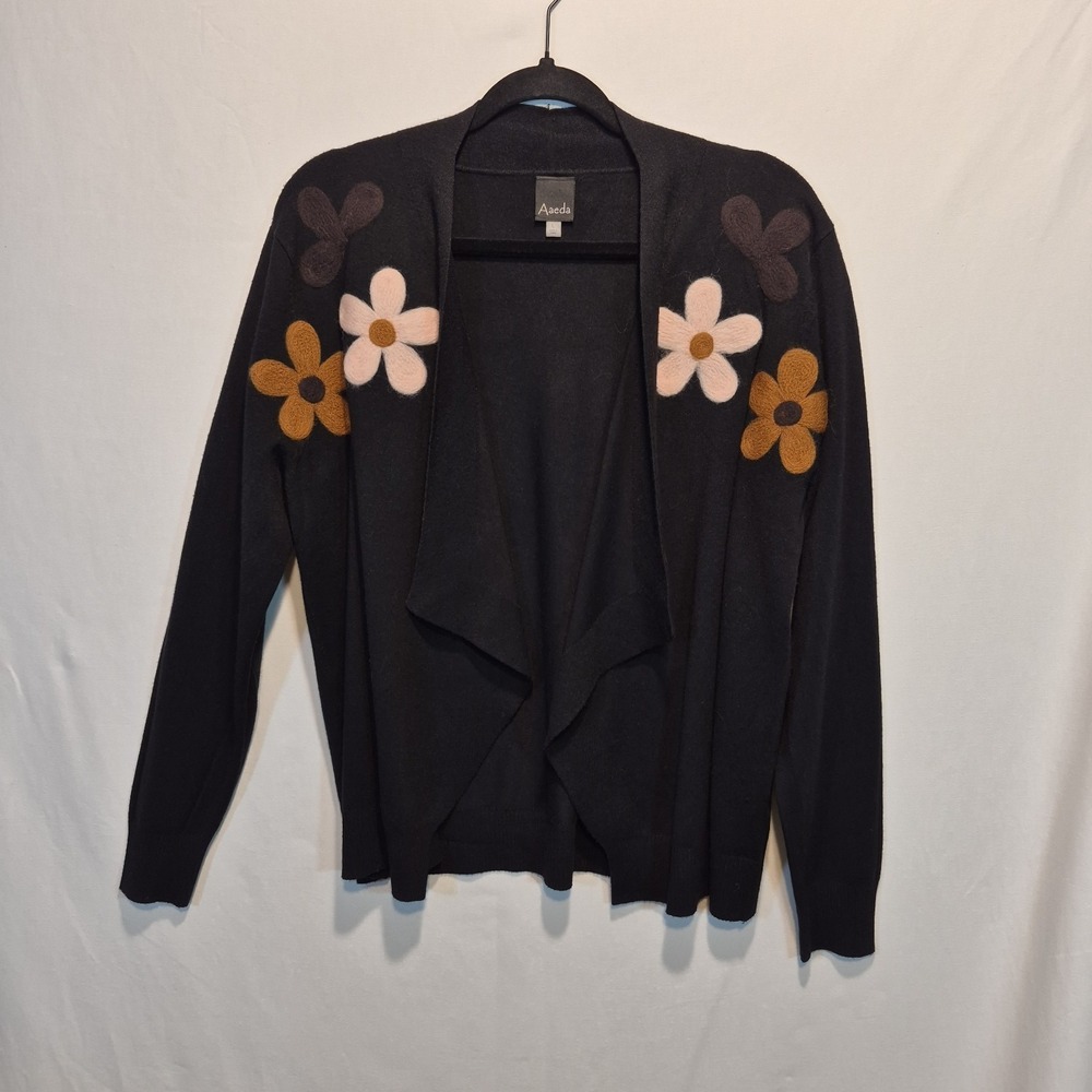 NWT Aaeda Womens Cardigan Lrg Boho Dark Cottagecore Floral Whimsigoth Art